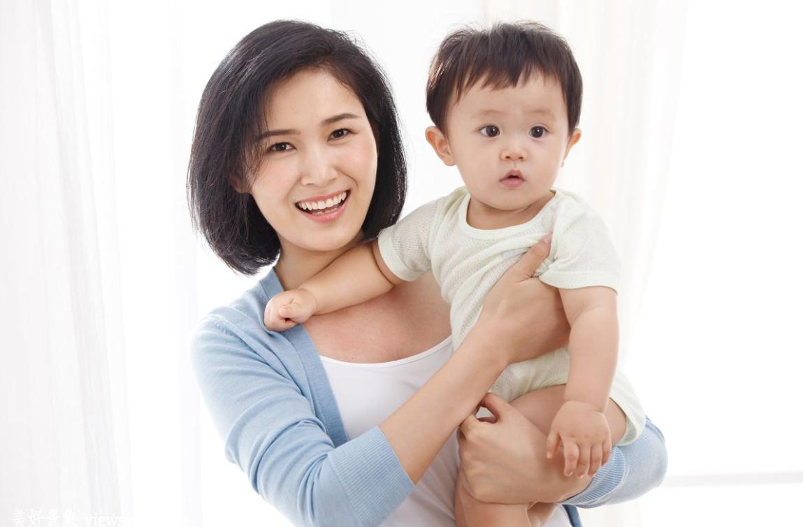 曹格女儿逆袭瓜子脸,曹格晒女儿长大了