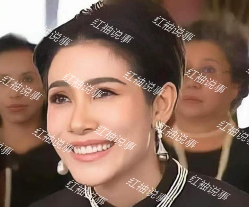 王室推出诗妮娜周边！Q版形象呆萌可爱，成功抢走苏提达风头