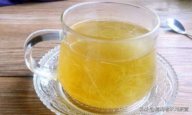 玉米须煮水喝有益处，有人拿来卖钱，是很好的扶贫创业项目