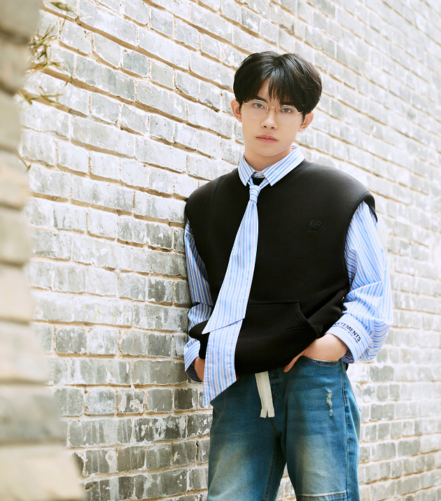 巴黎世家和rickowens哪个档次高,巴黎世家和圣罗兰有关系吗