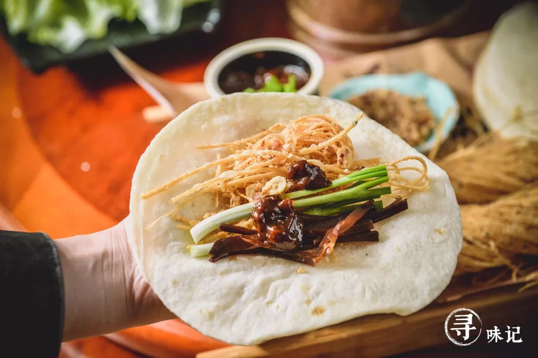 去内蒙吃烤全羊去哪里,自驾坝上烤全羊