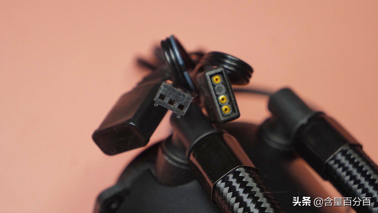 鑫谷冰箱360水冷,支持tr4的水冷