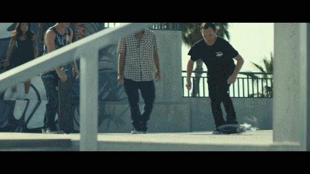 特斯拉悬浮滑板多少钱,特斯拉有滑板吗