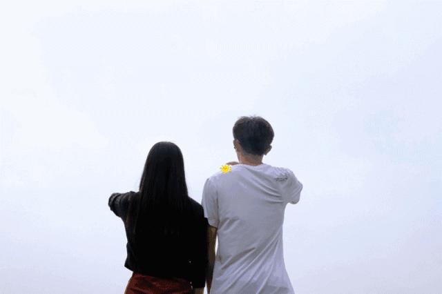 答应我，就算*裤内**晒不干，雨季也不能瞎穿！