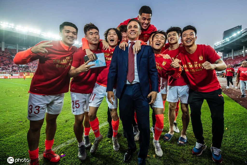 涓秴濂栭噾澶氬皯,涓秴鐞冮槦濂栭噾澶氬皯