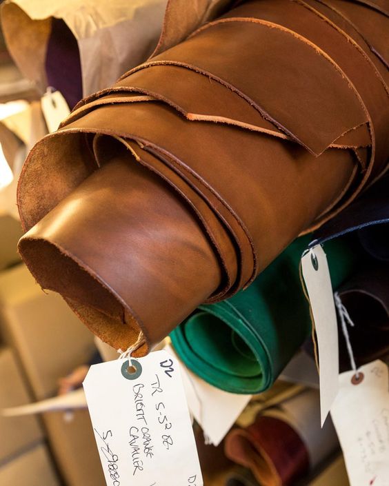 中国留学生为了能背上爱马仕，需要耍尽一切手段？