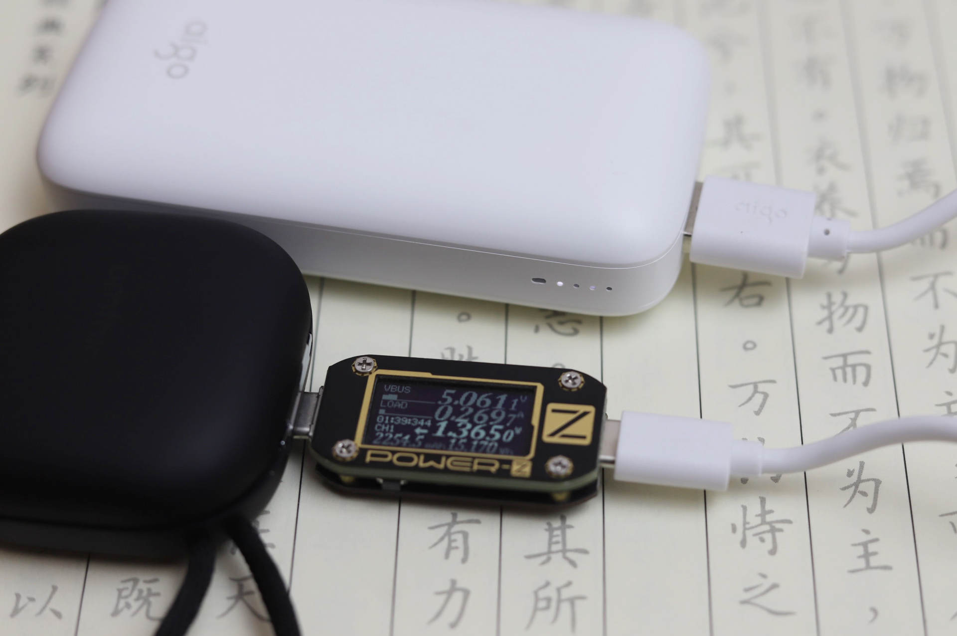 aigo爱国者充电宝e10000pd,aigo爱国者充电宝充苹果手机