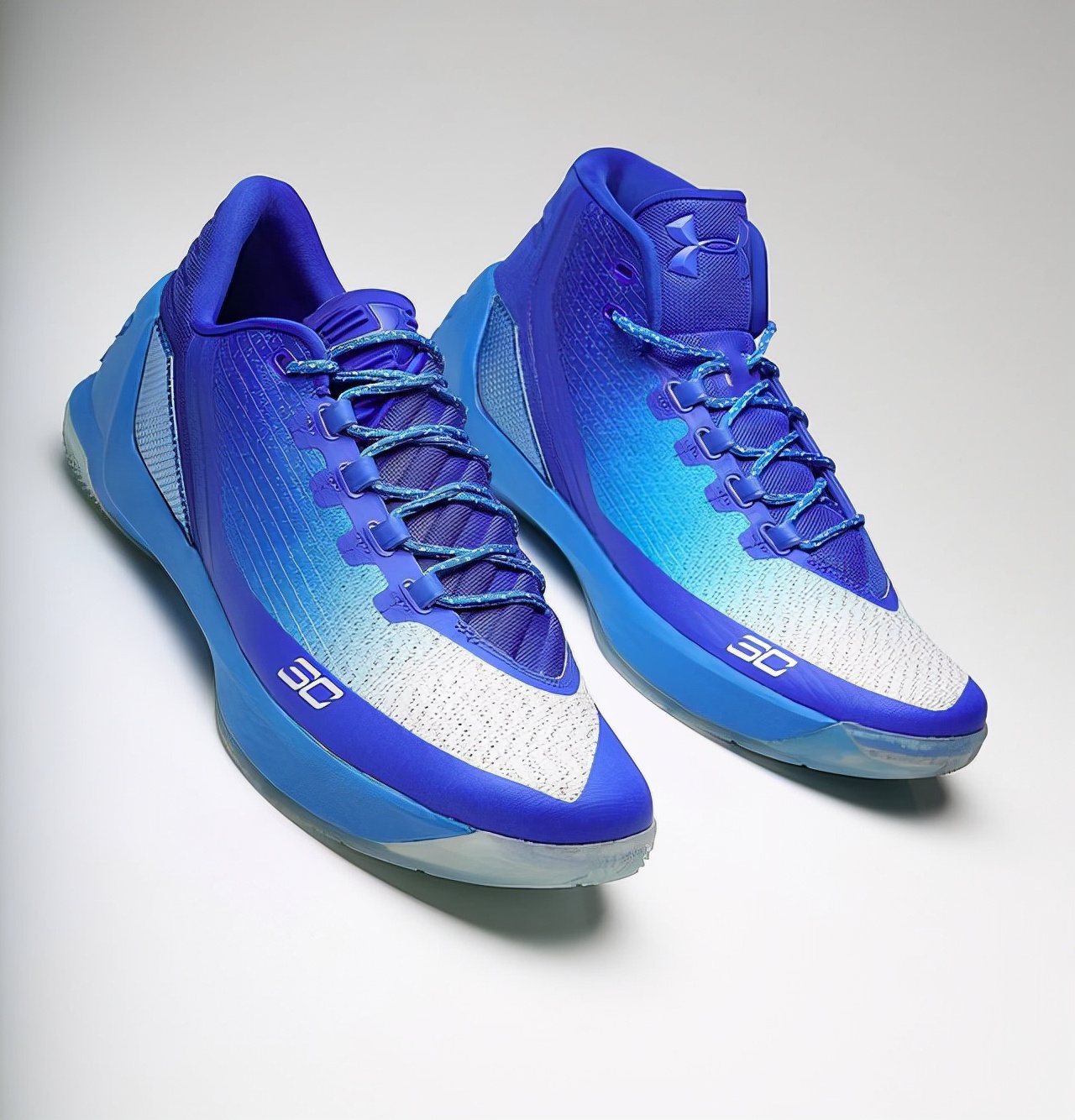 库里9中底结构图,库里9代曝光