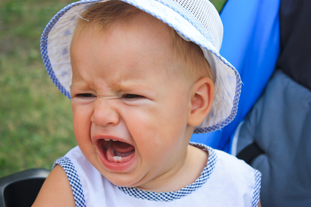 孩子智商高不爱讲话,小孩子几岁会说话与智商有关系吗