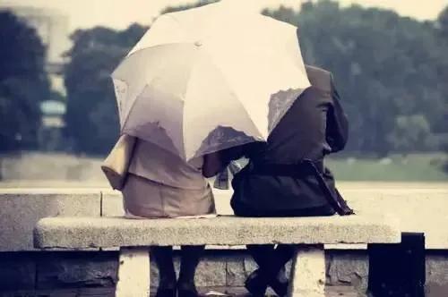 璧垫槬鑺辨湁娌℃湁缁撳,璧垫槬鑺卞拰璋佺粨濠氫簡