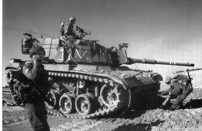 美国M60坦克被以色列魔改成啥样？比原版更牛，还抢美国的生意