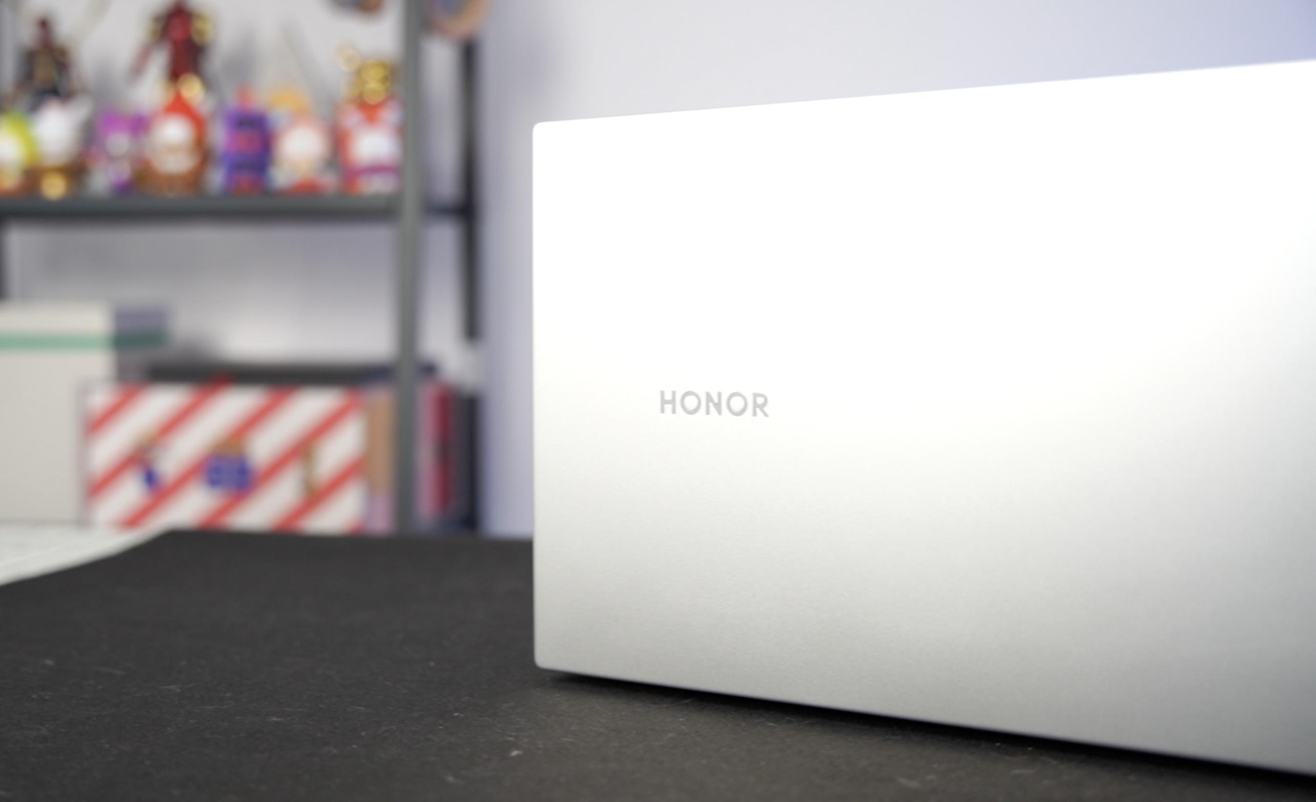 荣耀笔记本magicbook14最低配测试,荣耀magicbook14笔记本使用介绍