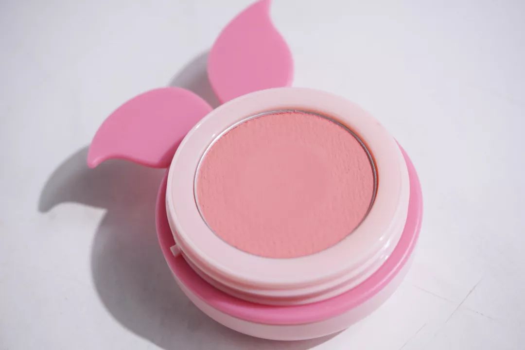 秋冬温柔显白美甲腮红,橘朵腮红哪个适合秋冬