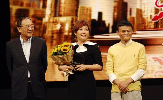 李静创业故事视频播放,李静谈女强人的心酸