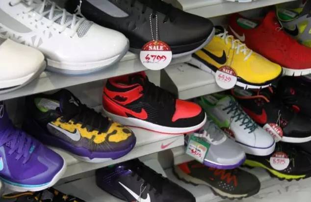 购买到假的阿迪达斯在哪里鉴定,阿迪达斯买到了假鞋去哪鉴定