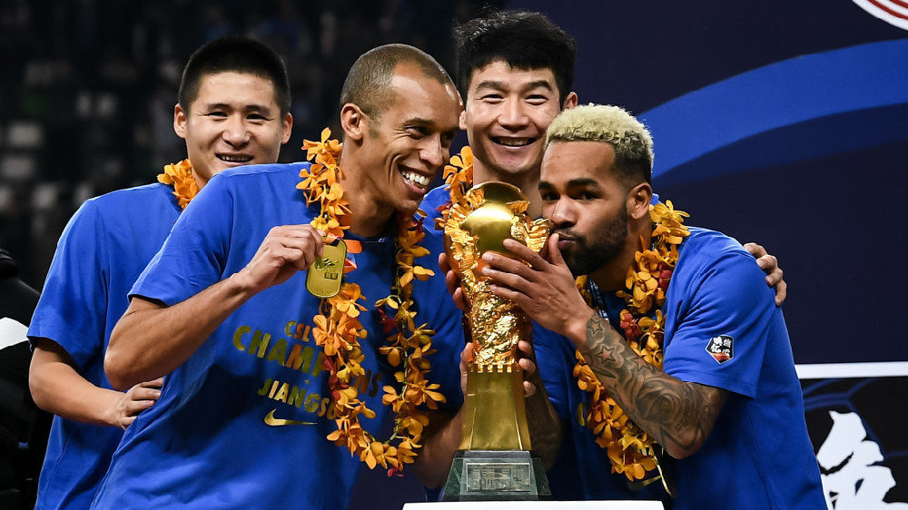 一人打爆利物浦,一人打爆整支国家队