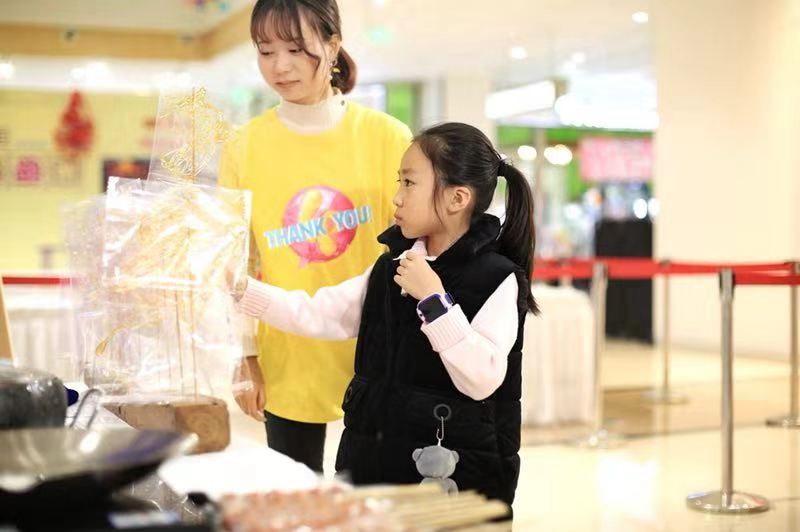 龙湖星悦荟披萨,周末被熊孩子折磨的时光