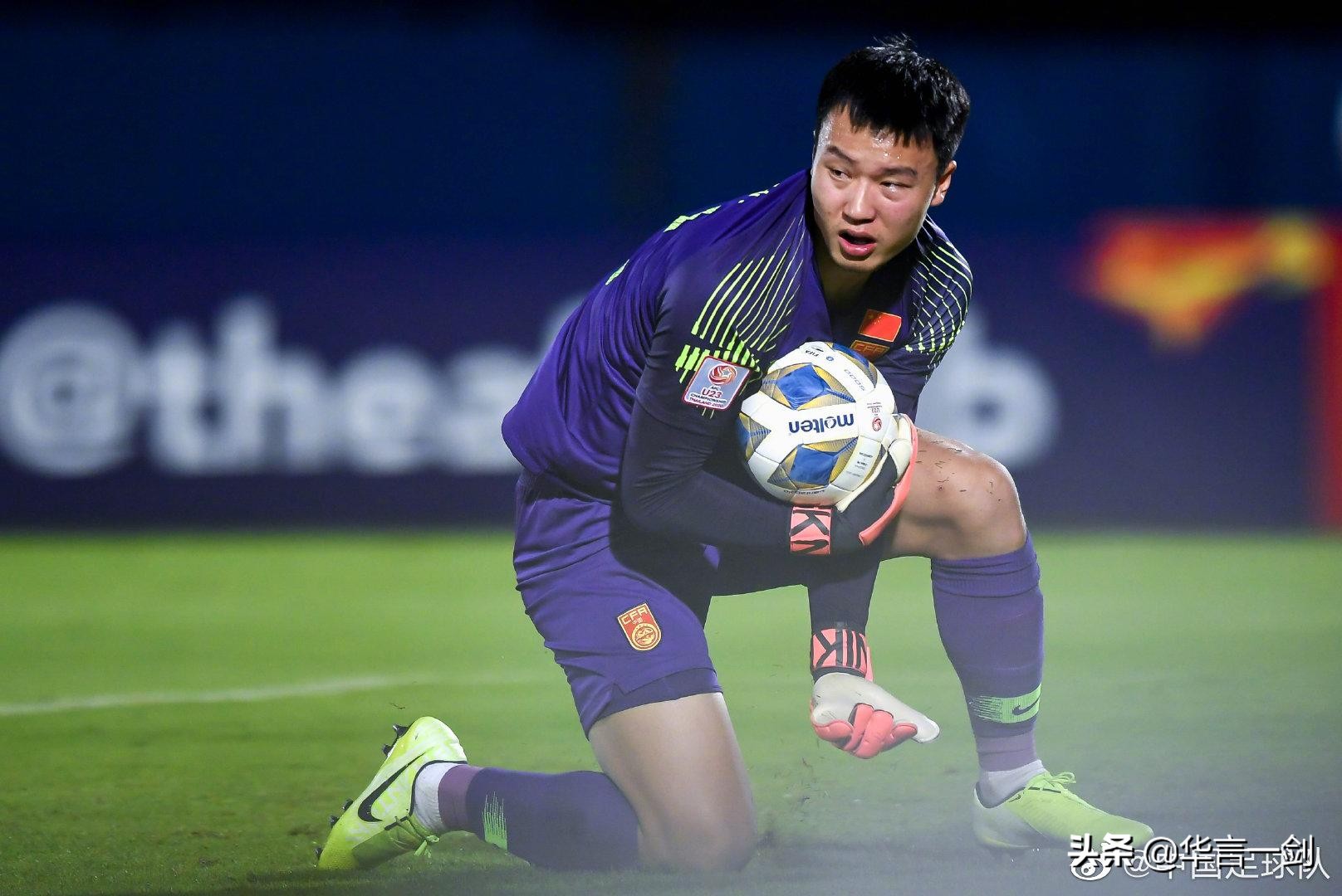 中乌点球争议,中乌点球判罚