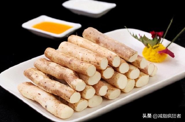 碳水是否有助于减肥,碳水是减肥人士的大敌是这样吗