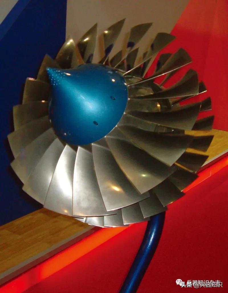 新一代高教机大比拼