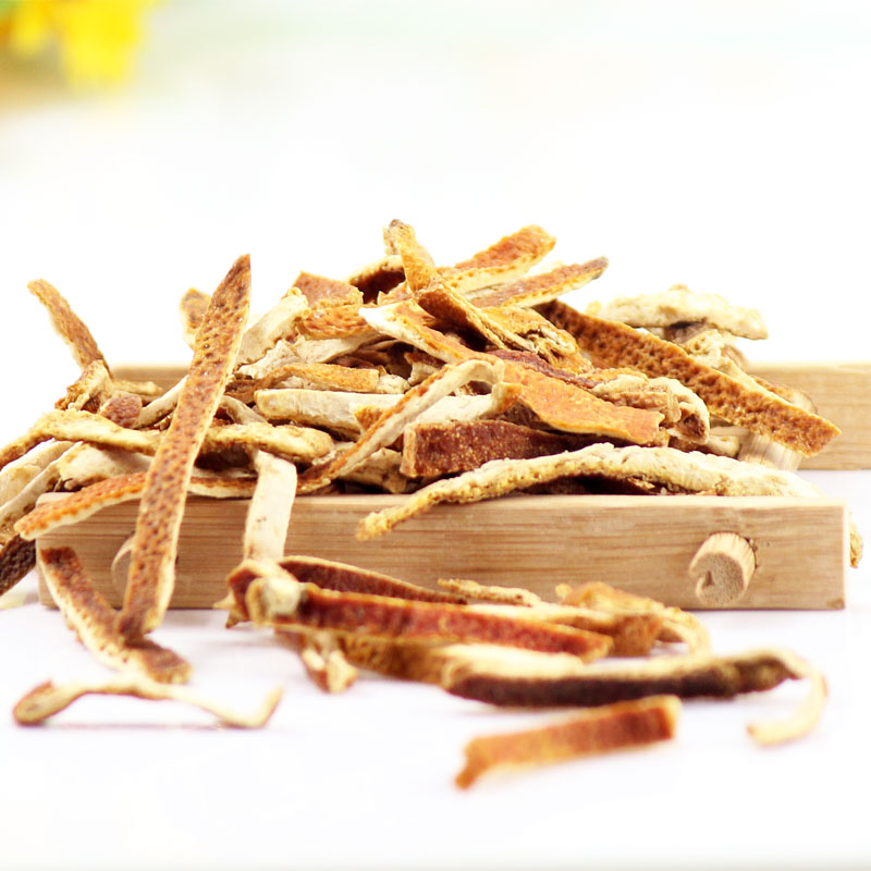 生活小妙招橘皮的妙用,生活小技巧橘子皮变成橘干