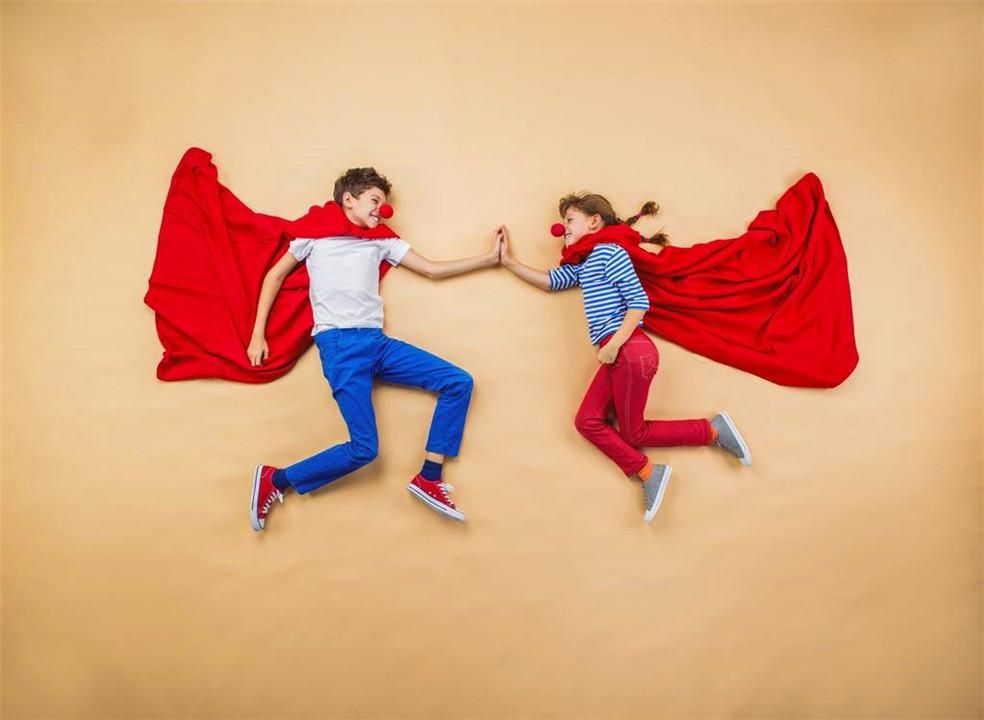 儿童对色彩的敏感期,小孩对色彩的敏感度高的表现