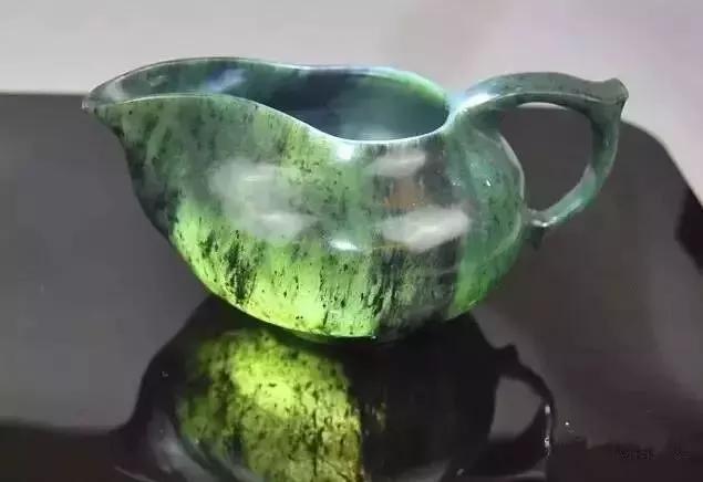 玩玉的人必备的东西,玩玉之人最深度解析