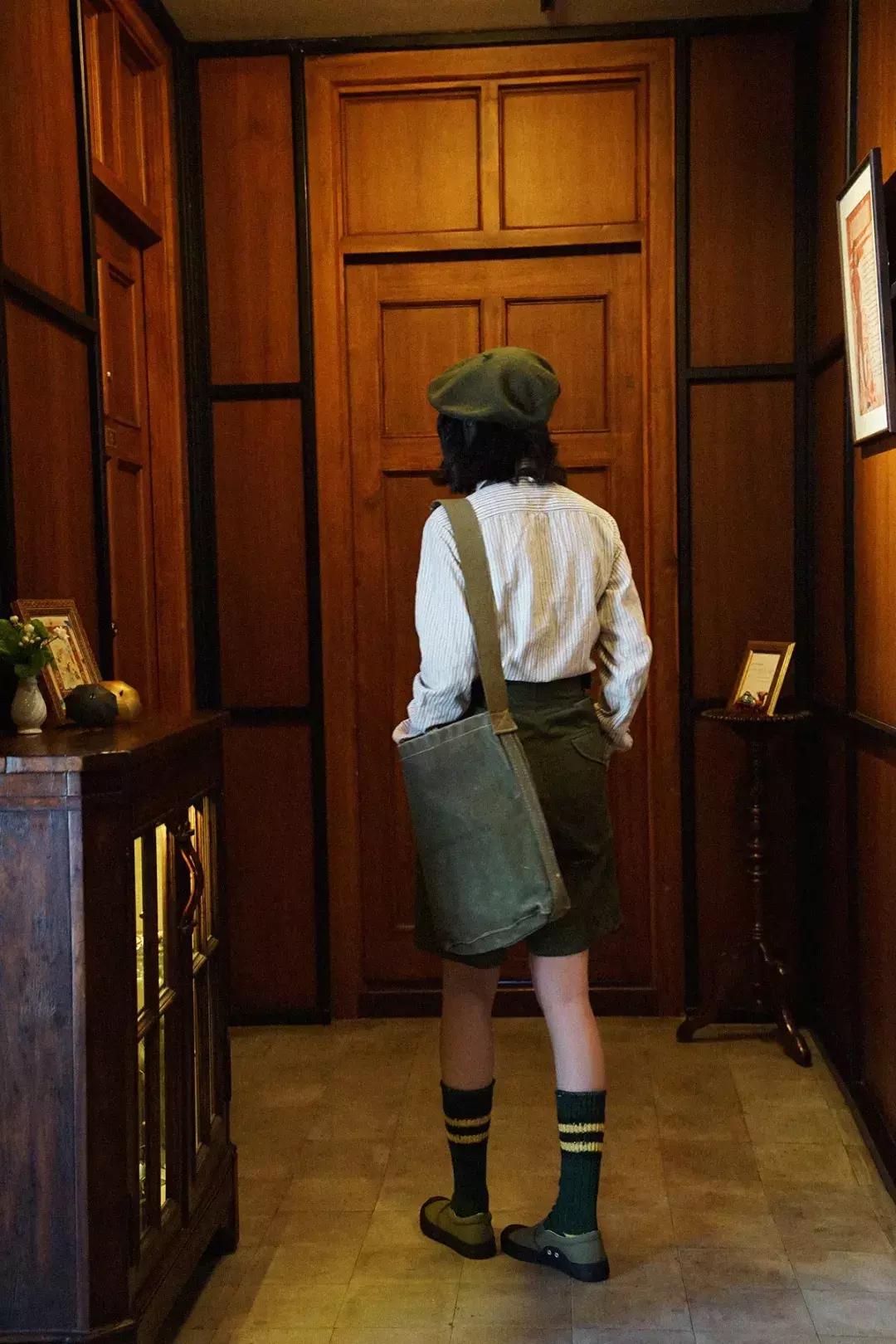 旅行中总会遇到形形色色的人,旅行中总是有两种人