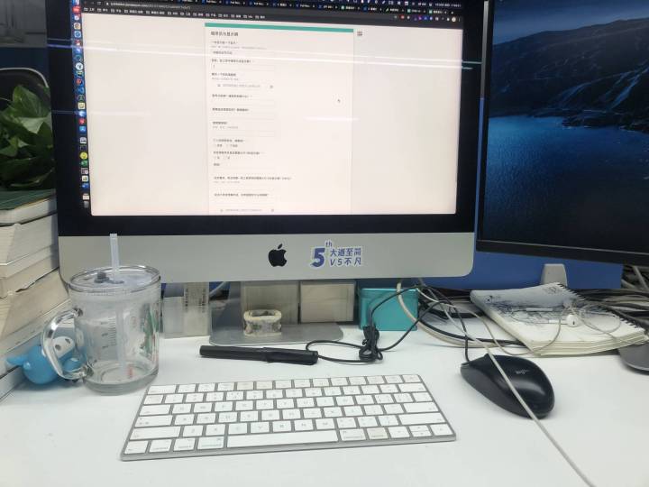 电脑显示器越大越便宜,程序员有必要4k显示器吗