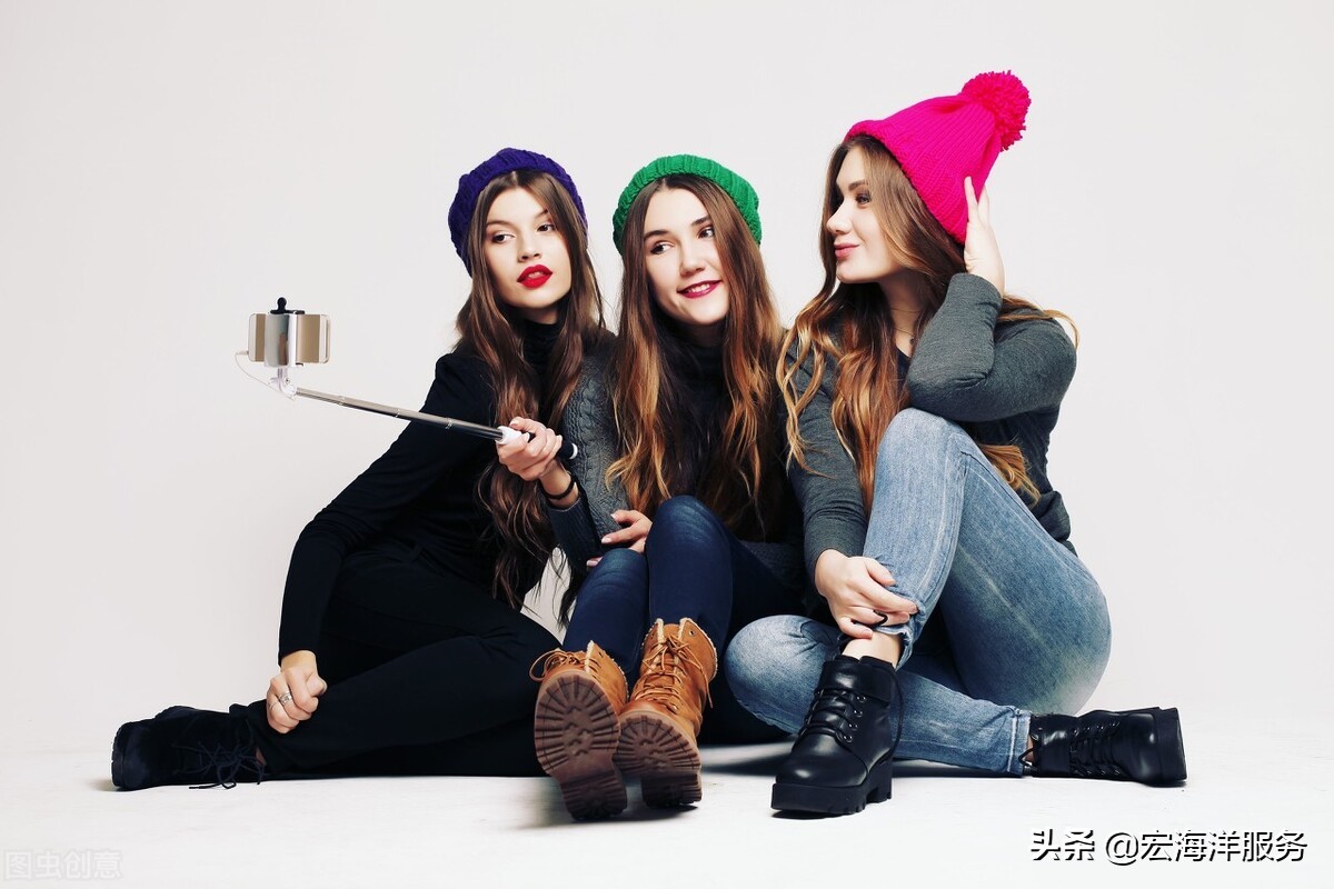 如何对着镜子自拍男生,如何对着镜子自拍视频