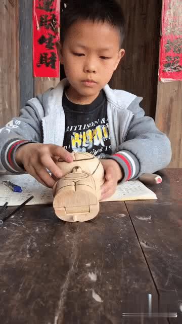 贵州山里木匠安旭,山村木匠安旭最新视频