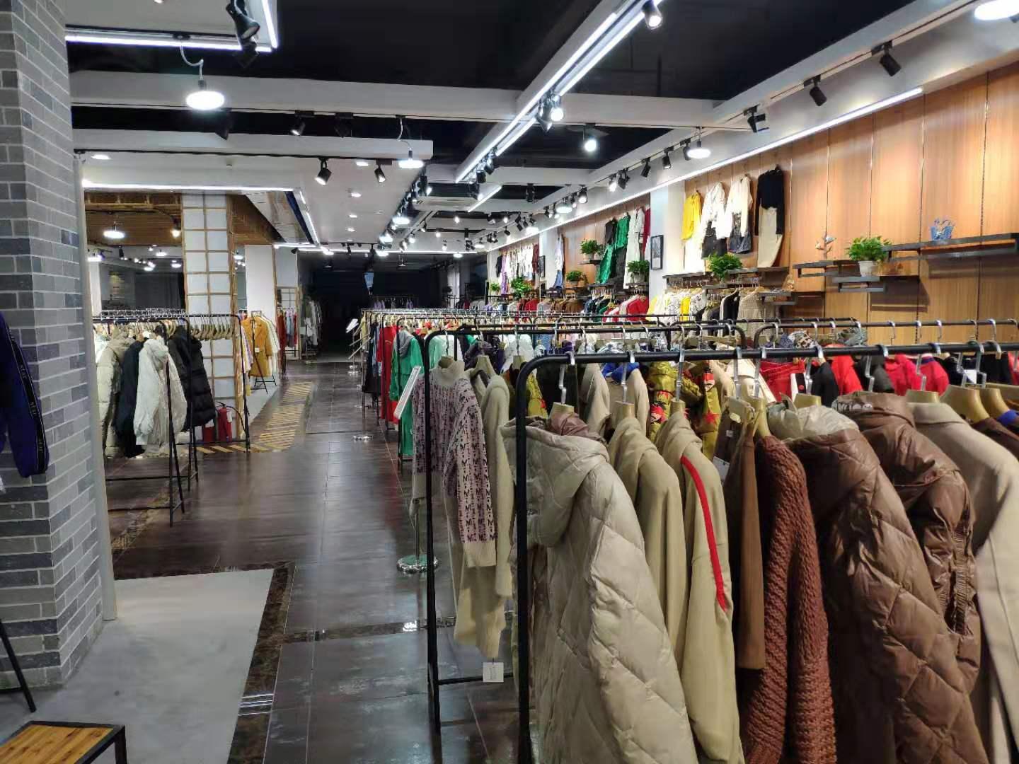 品牌折扣女装库存尾货店进货渠道,女装服装尾货批发市场有哪些