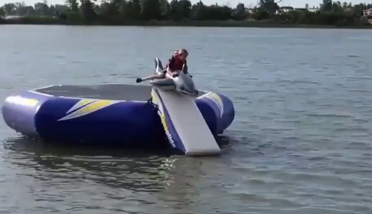 宝宝为什么喜欢吸手指,宝宝多吸吮手指的原因及危害