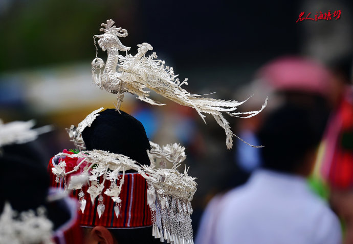 探访苗族银饰,苗族风情拨银饰