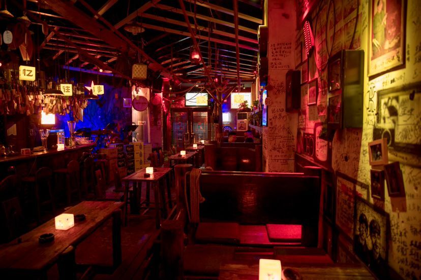 郑州酒吧推荐便宜实惠,郑州酒吧一条街哪个酒吧好