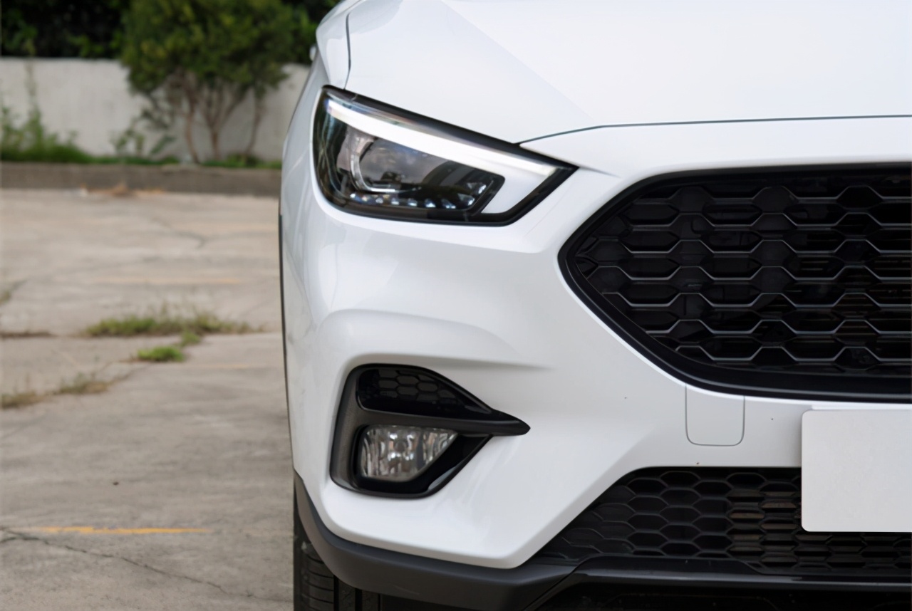 18年的名爵zs现在还能卖多少钱,21年的名爵zs能卖多少钱