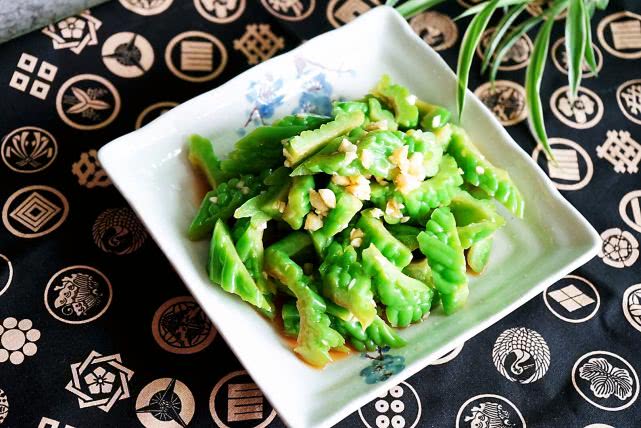 吃苦味食物需要注意什么呢,怎样快速去除吃药苦味