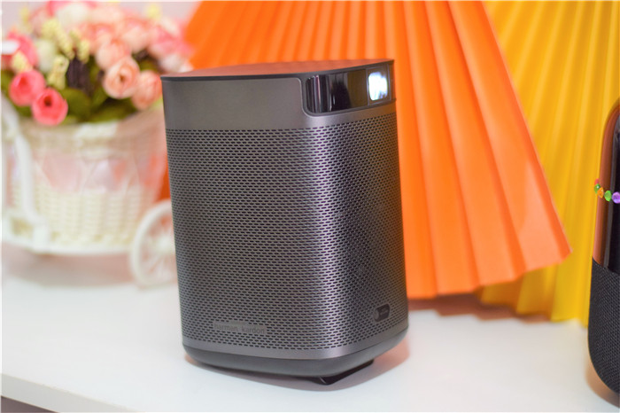 便携投影极米play超悦,极米play超悦版投影感觉有点歪