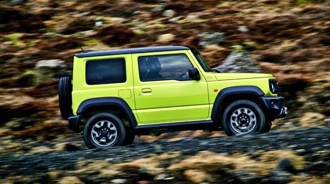 铃木吉姆尼第一视角试驾,铃木吉姆尼进口越野攀爬视频