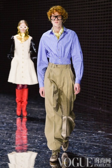 这个夏天没有显白单品,这个夏天没有紫色系穿搭你就输了