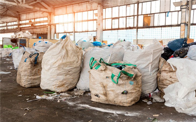 现在投资什么小工厂可以赚钱,开个不愁销路的小厂有什么项目