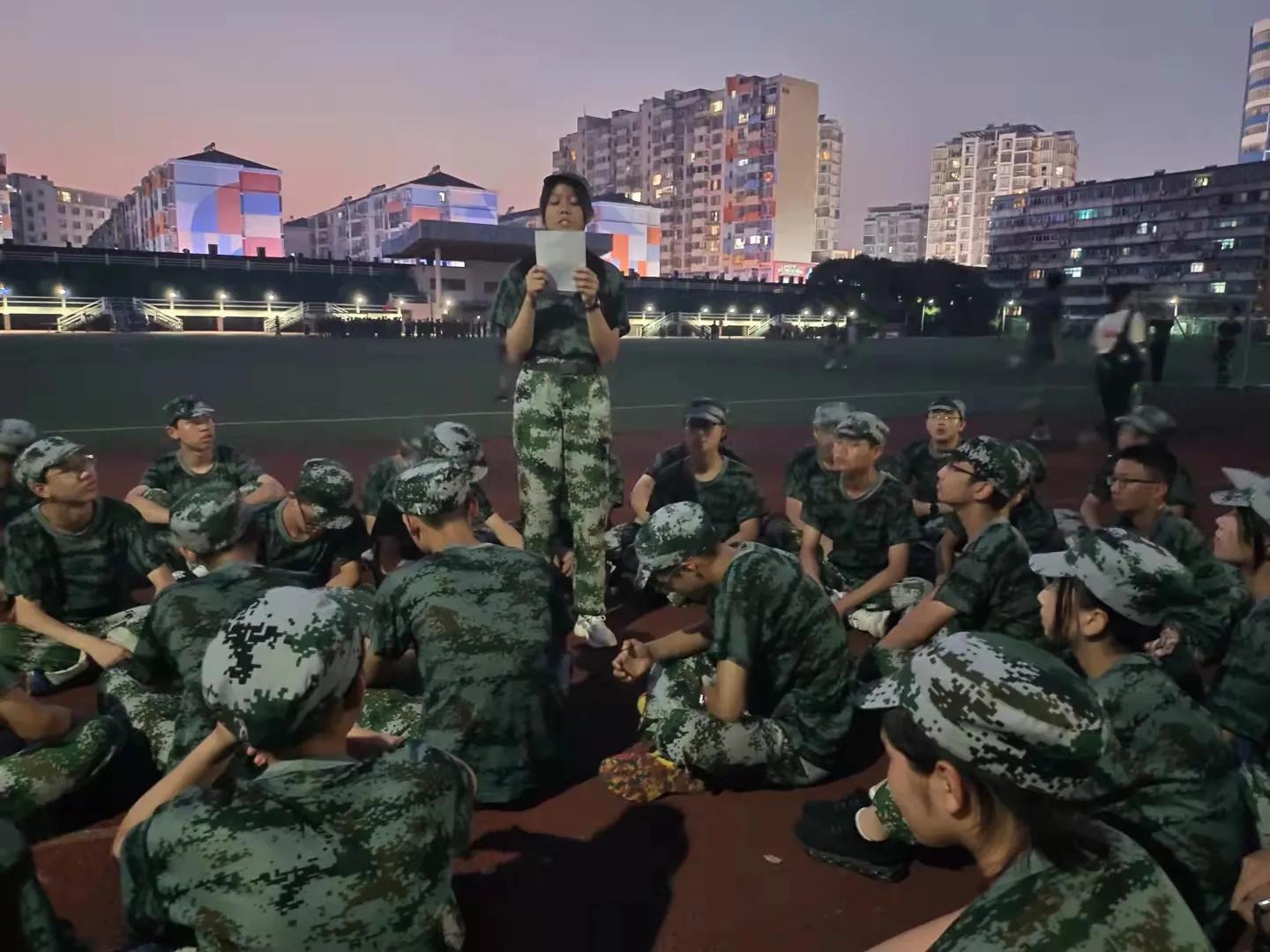 军训分列式日记,红五连战士的感悟