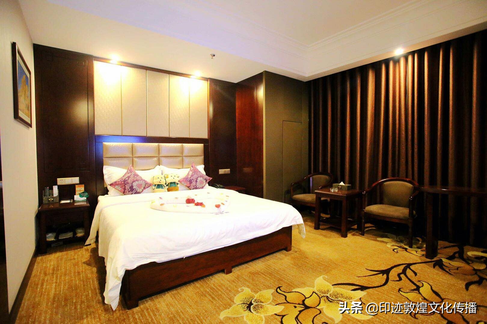 敦煌凤翔美酒店,酒泉敦煌美尔敦大酒店