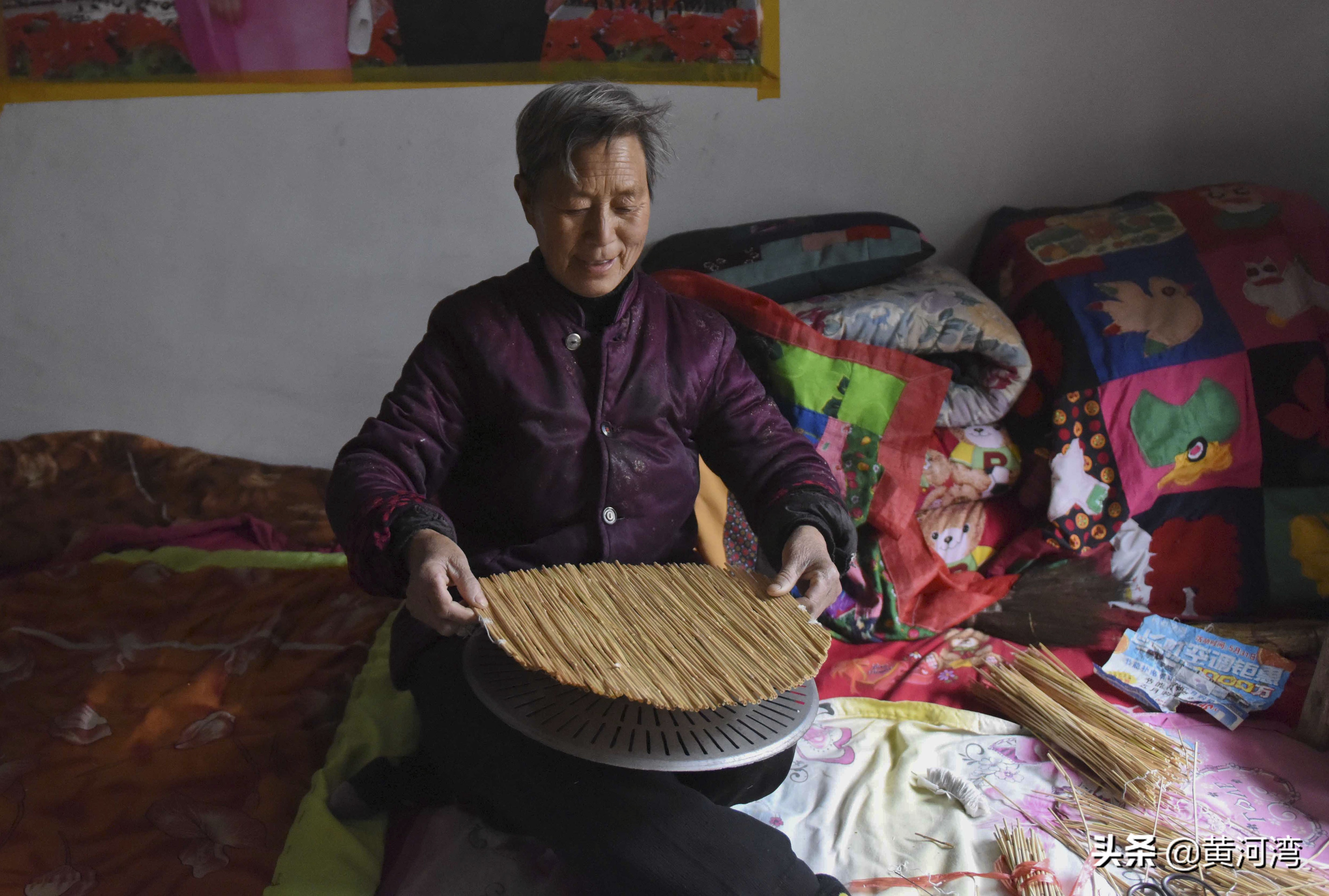 高粱干手工制作篦子,农村手工制作篦子