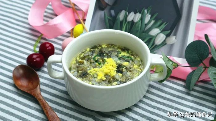 宝宝小米粥放什么可以解决便秘 (宝宝便秘煮粥搭配什么给宝宝吃)