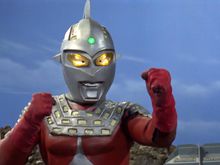 圆谷的亲儿子赛文奥特曼,圆谷亲儿子赛文被气得不行