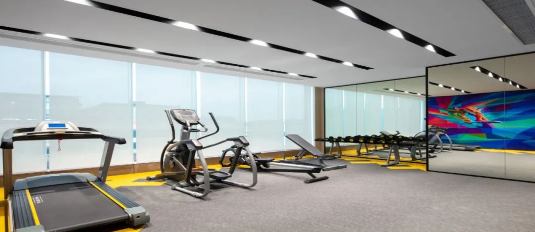 南昌青山湖希尔顿欢朋酒店宴会厅,南昌青山湖免费过夜