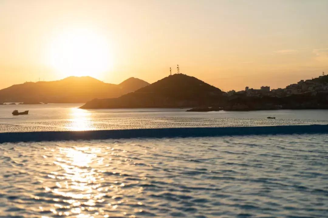 丽江270度白房子湖景度假民宿 (270度白房子湖景度假民宿)