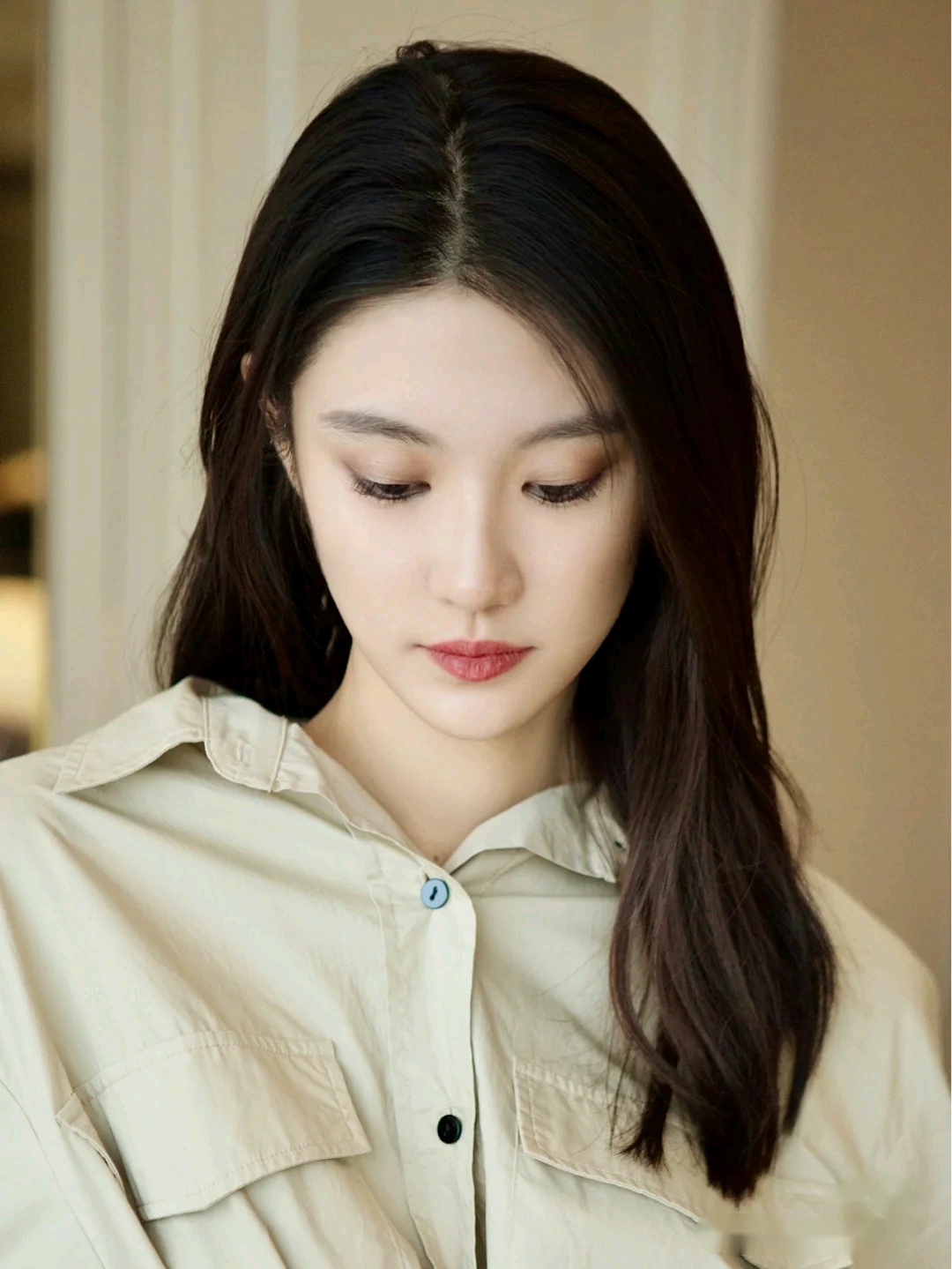 兰蔻持妆和雅诗兰黛dw的区别,兰蔻和dw测评油皮