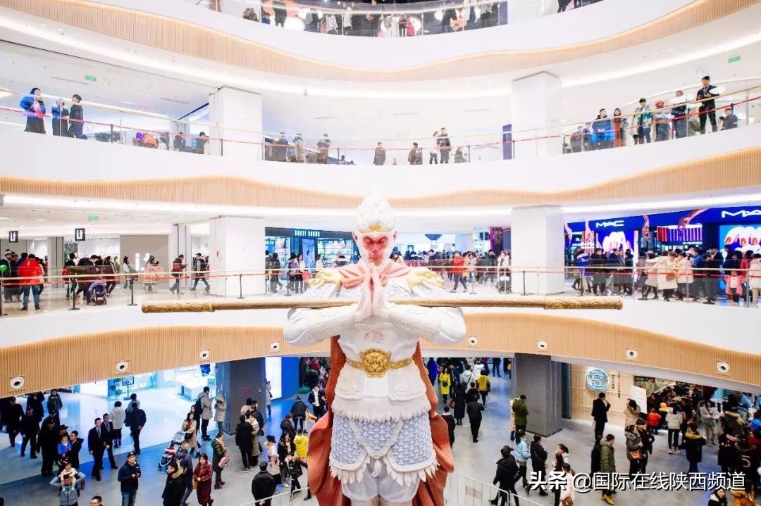 会逛首店,才是曲江最潮的人